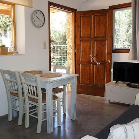 Studio Panagiota - Oasis Holiday Houses Kokkinos Pirgos Exterior foto