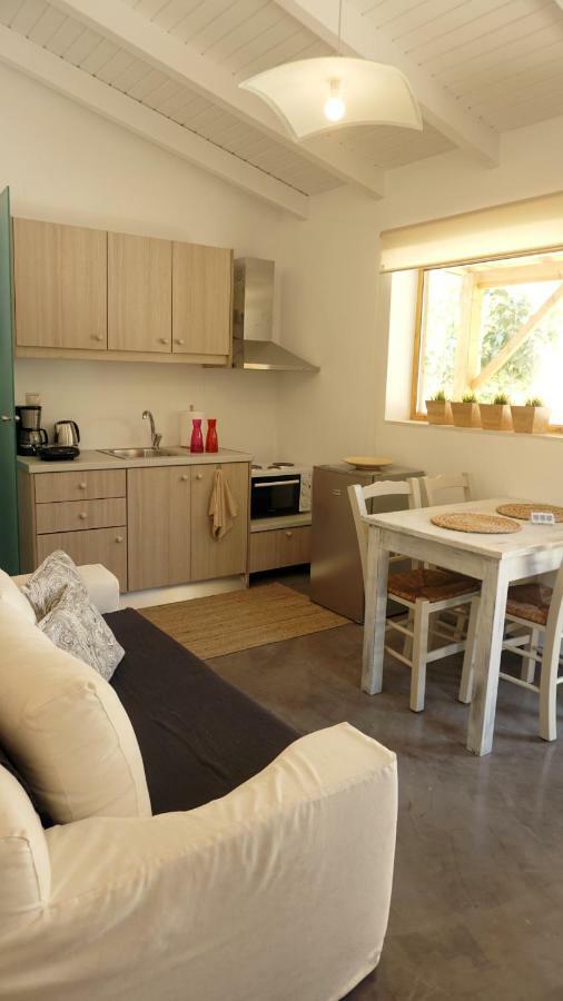 Studio Panagiota - Oasis Holiday Houses Kokkinos Pirgos Exterior foto
